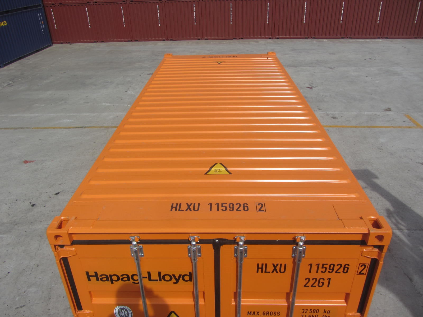 Πορτοκαλί κοντέινερ 20 ποδιών, 1ο ταξίδι