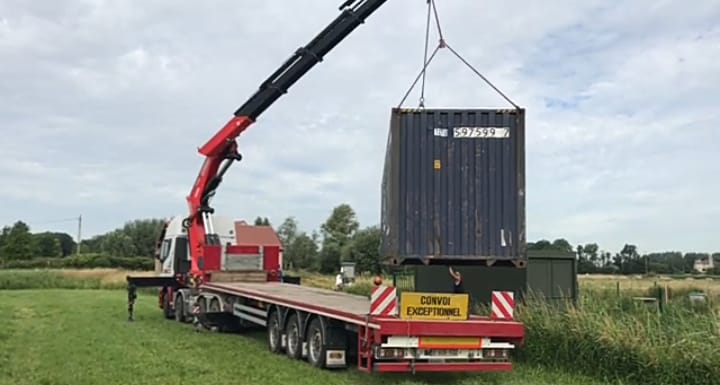 Μεταχειρισμένα δοχεία 12 μέτρων.