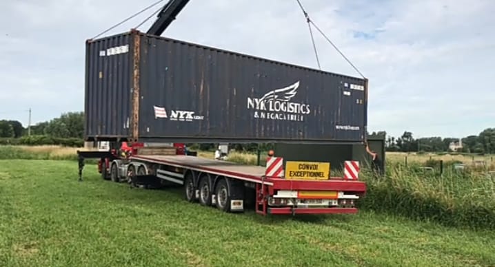 Μεταχειρισμένα δοχεία 12 μέτρων.